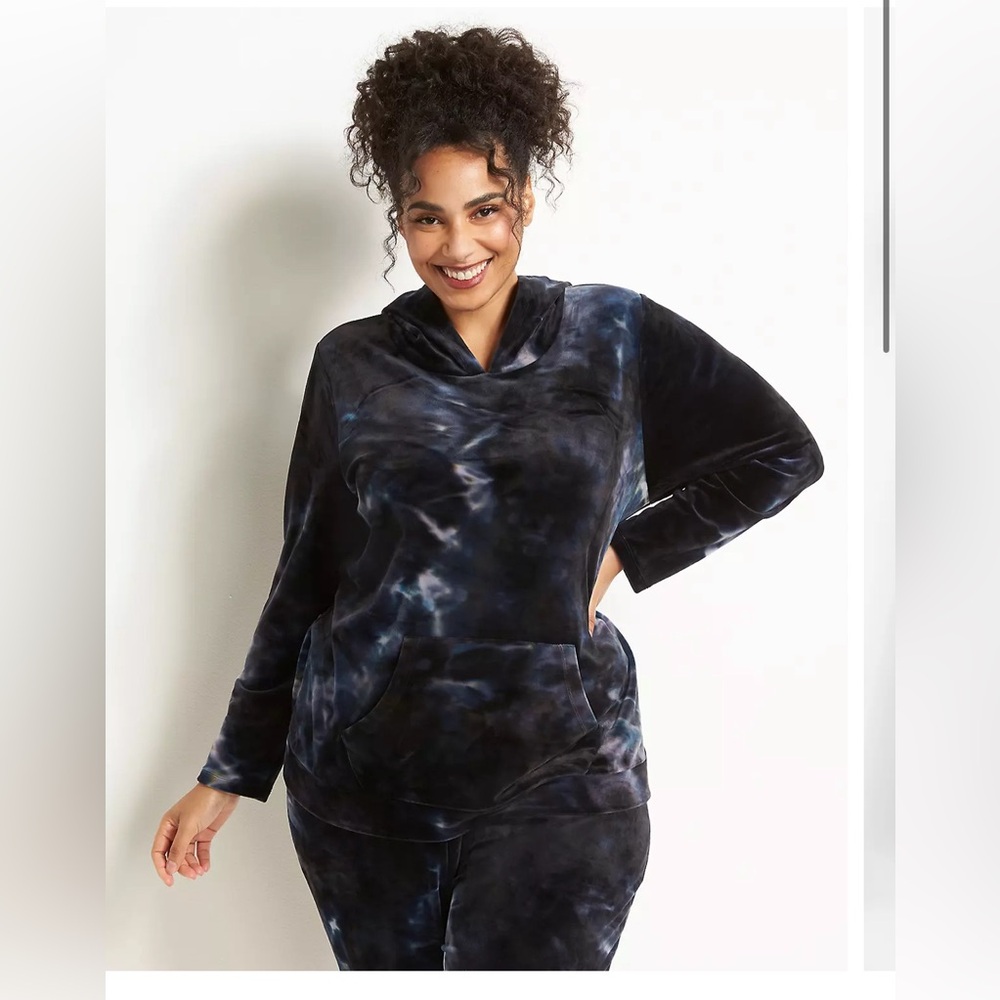 Livi Lane Bryant Tie-dye velour hoodie size 22/24